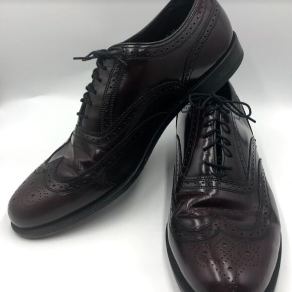 Florsheim Men's Burgundy Leather Wing Tip Oxfords - Picture 1 of 11